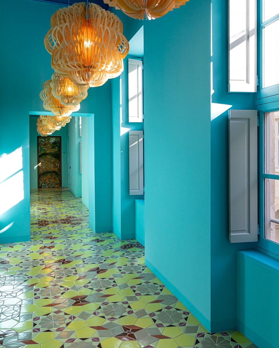 Corridor at hotel L'Arlatan à Arles